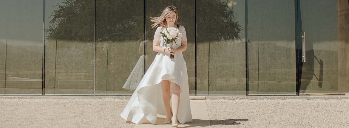 the bride arriving for the wedding